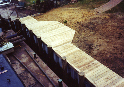decks & planking Lindenhurst